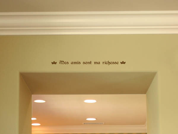Mes amis sont ma richesse Wall Decal