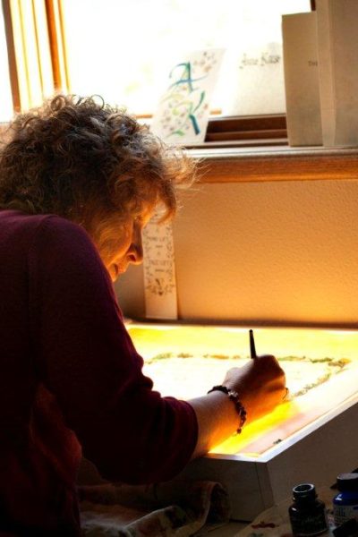 Presenting Calligrapher Anne Kaese